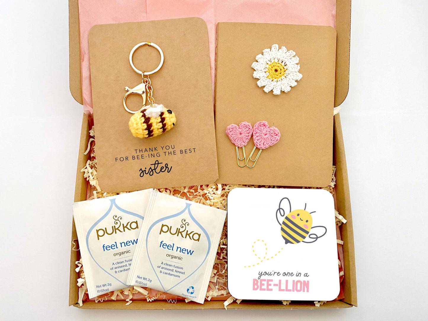 Thank You for being the Best sister gift box, Thank You Sister birthday Gift for Sister, Bee Keyring, Handmade Bee Gift for sister, Birthday